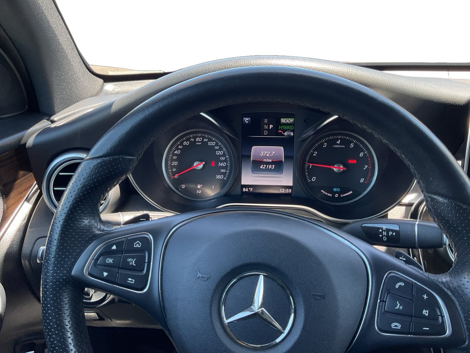 Used 2019 Mercedes-Benz GLC 350e 4MATIC image 12