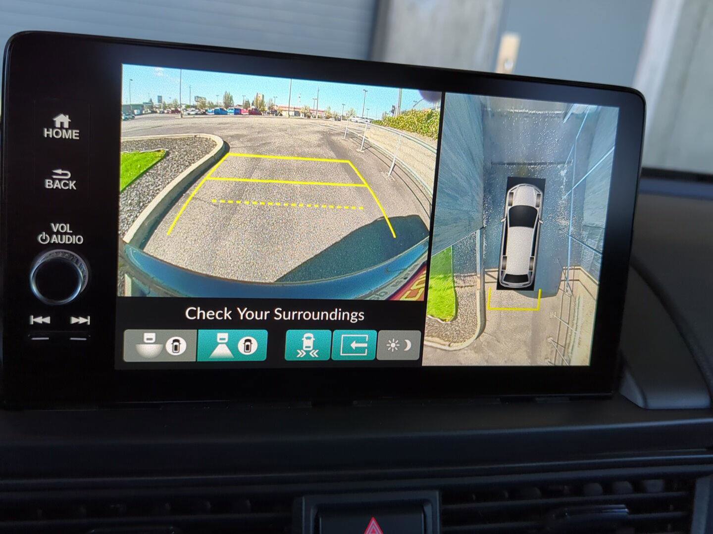 Used 2025 Honda Pilot TrailSport image 20