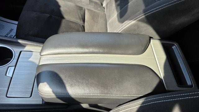 Used 2016 Nissan Murano S AWD/4WD image 28