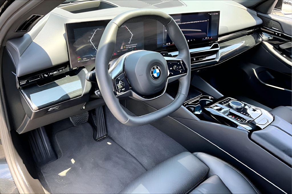 Used 2026 BMW 530i RWD image 14