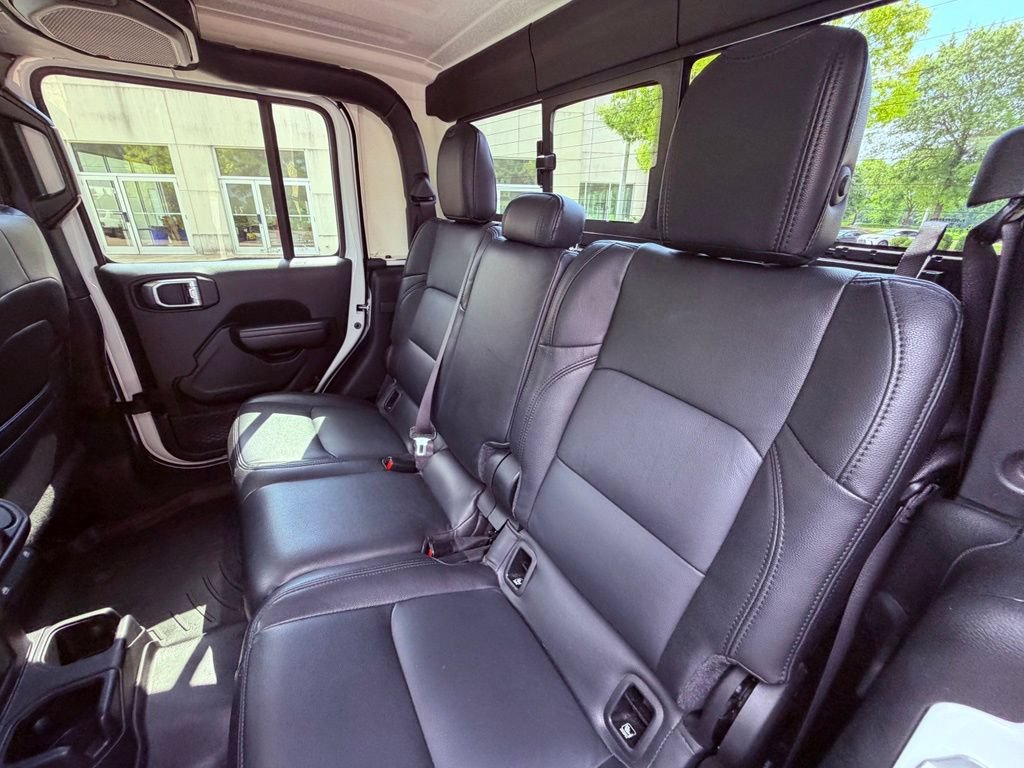 Used 2020 Jeep Gladiator Sport w/ Quick Order Package 24S AWD/4WD image 10