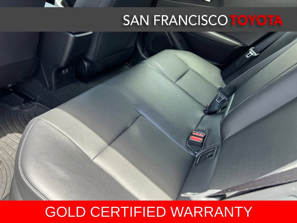 Certified 2024 Toyota Prius XLE FWD image 15