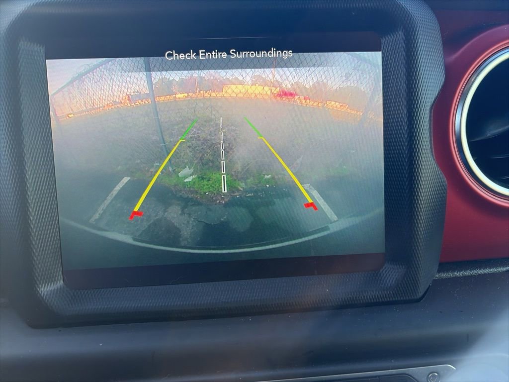 Used 2022 Jeep Wrangler Rubicon w/ LED Lighting Group image 19