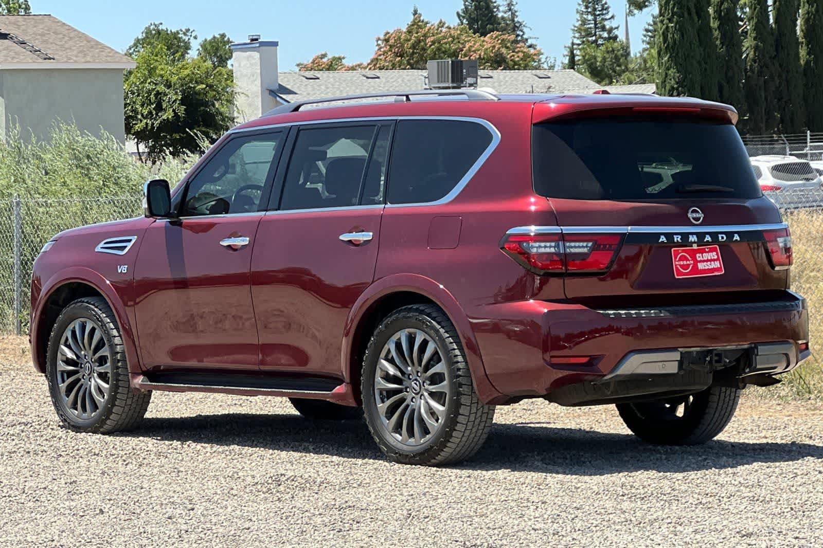 Used 2021 Nissan Armada Platinum AWD/4WD image 7