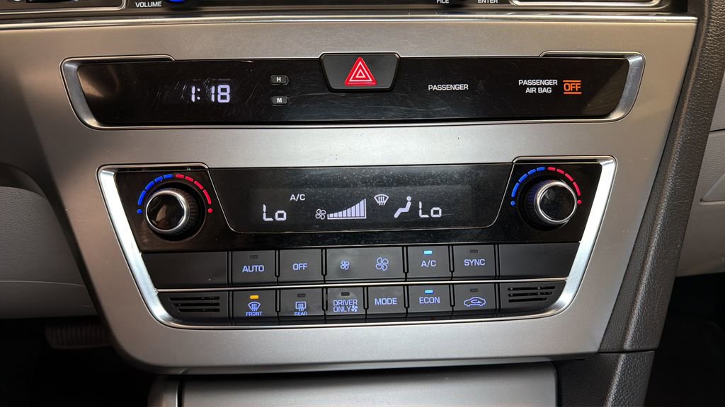 Used 2016 Hyundai Sonata SE image 26