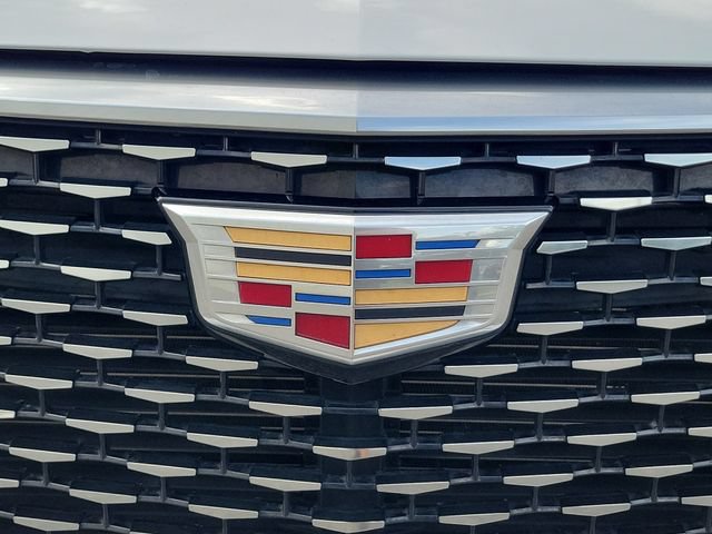 Certified 2023 Cadillac XT6 Premium Luxury FWD image 7
