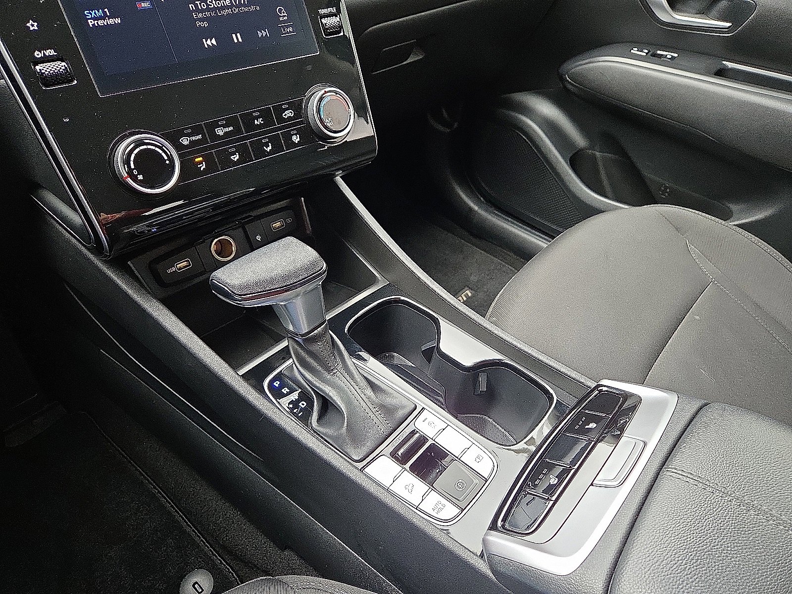 Used 2023 Hyundai Tucson SEL w/ Cargo Package image 25