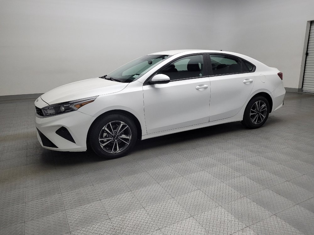 Used 2024 Kia Forte LXS image 2