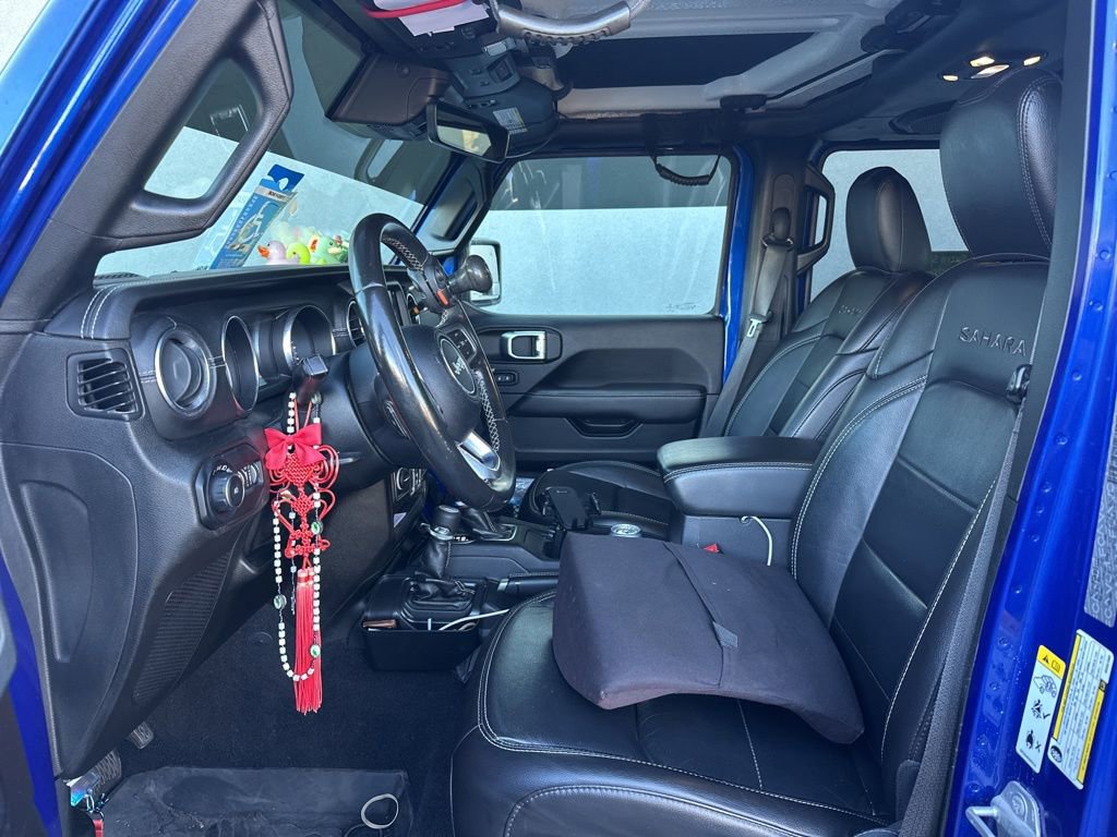 Used 2019 Jeep Wrangler Unlimited Sahara image 14