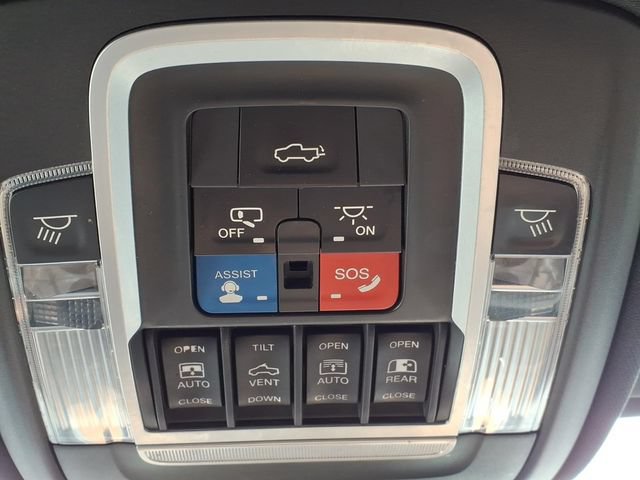 Used 2019 RAM 1500 Laramie Longhorn AWD/4WD image 37