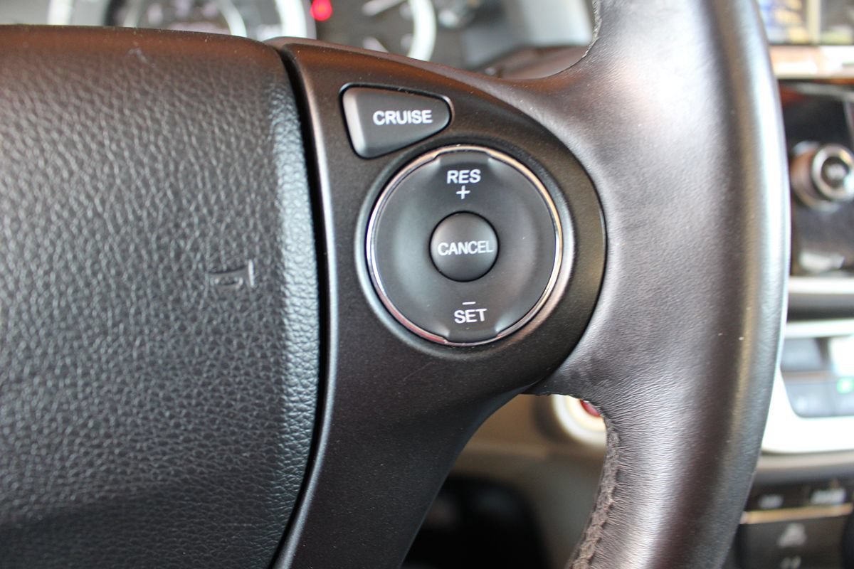 Used 2013 Honda Accord EX-L image 21