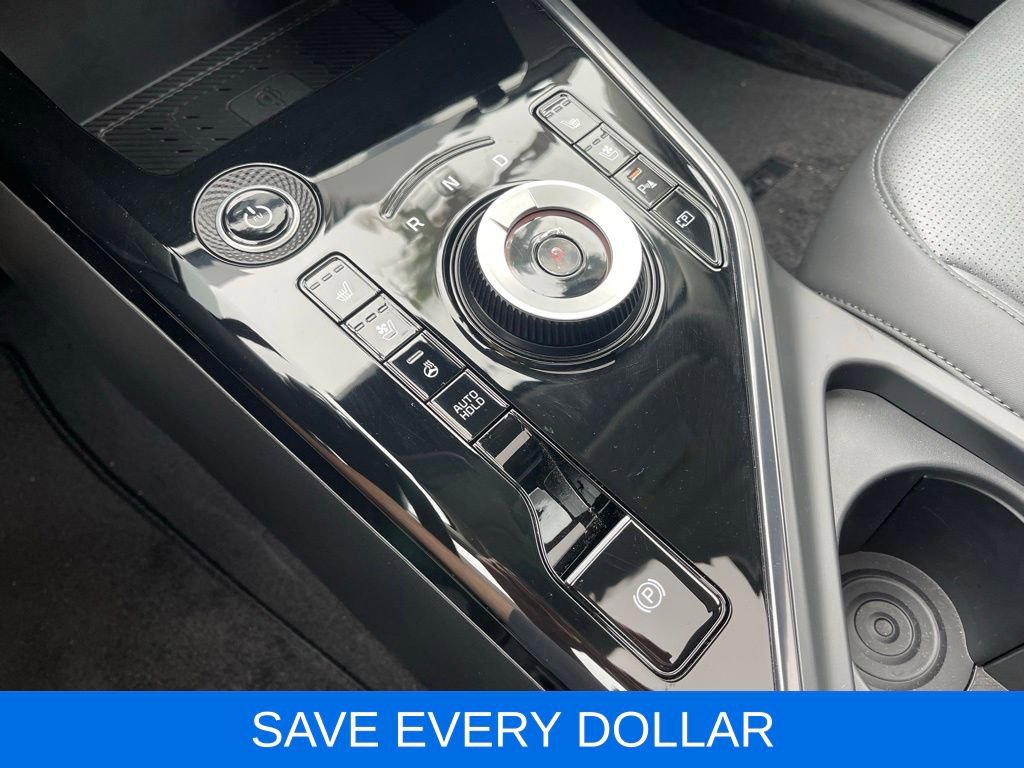 Used 2024 Kia Niro Wave w/ Wave Preserve Package FWD image 16