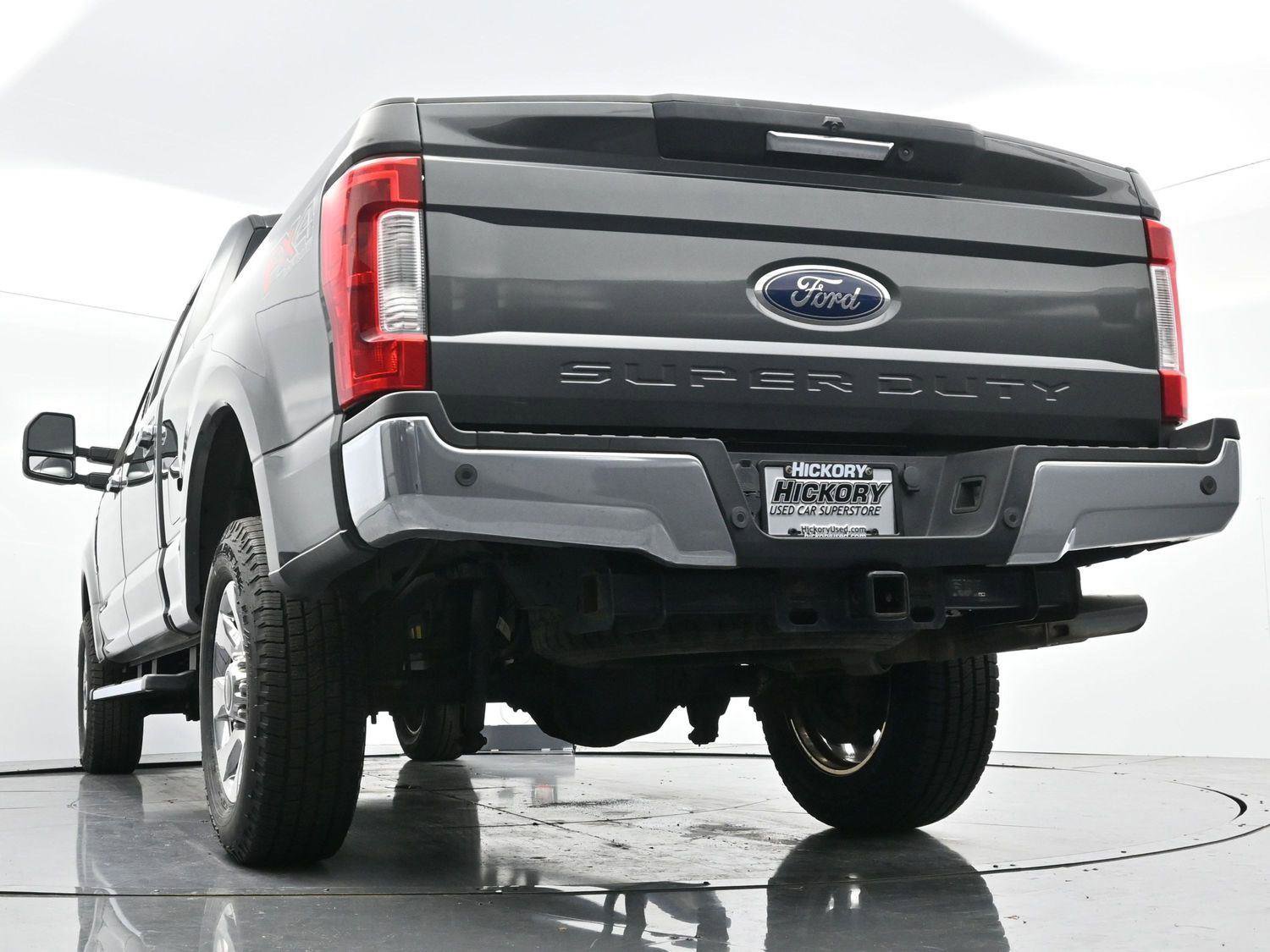 Used 2019 Ford F250 Lariat w/ Chrome Package image 50