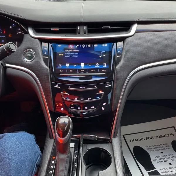 Used 2016 Cadillac XTS Luxury AWD/4WD image 26