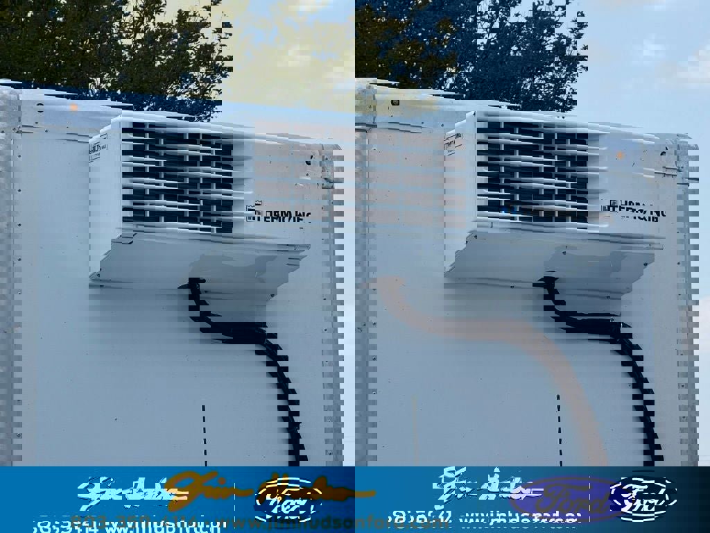 New 2025 Ford F550 2WD Regular Cab Super Duty image 3