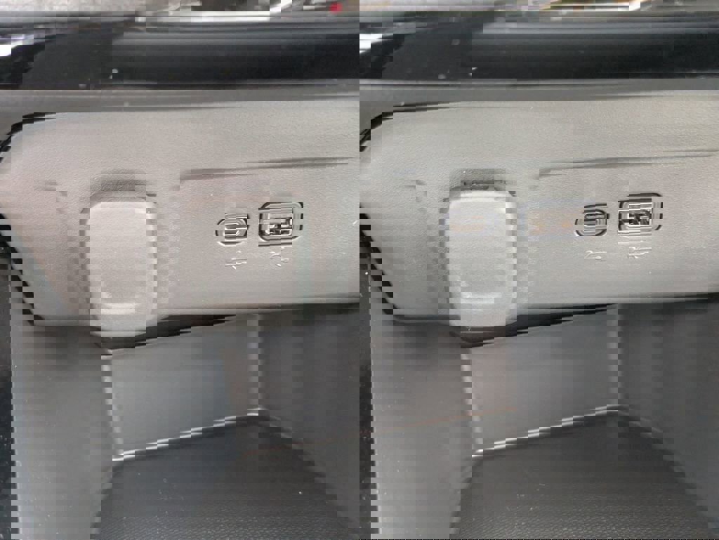 New 2026 Chevrolet Trax LT w/ Driver Confidence Package image 25