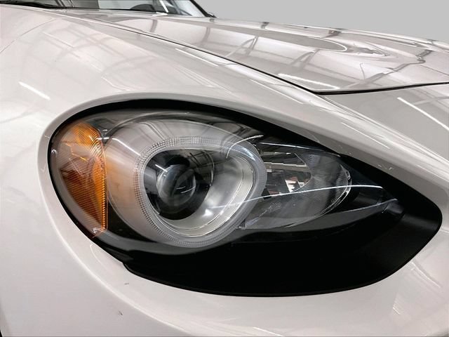 Used 2017 FIAT 124 Spider Abarth RWD image 25
