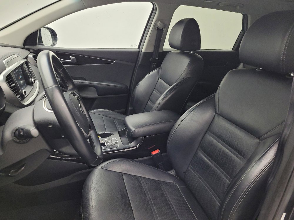 Used 2020 Kia Sorento EX AWD/4WD image 17