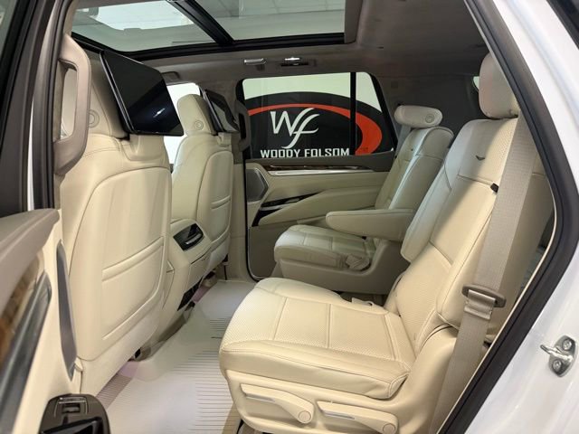 Used 2026 Cadillac Escalade Platinum Sport w/ LPO, ONYX Package image 16