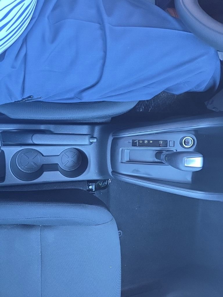 Certified 2025 Nissan Kicks Play S image 25