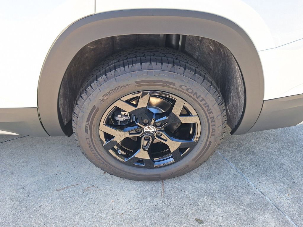 New 2026 Volkswagen Atlas Peak Edition image 26