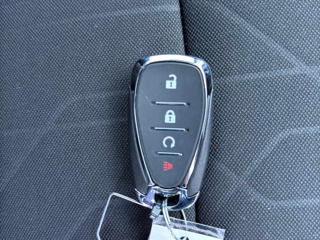 Used 2022 Chevrolet Trax LT w/ Midnight Edition image 41