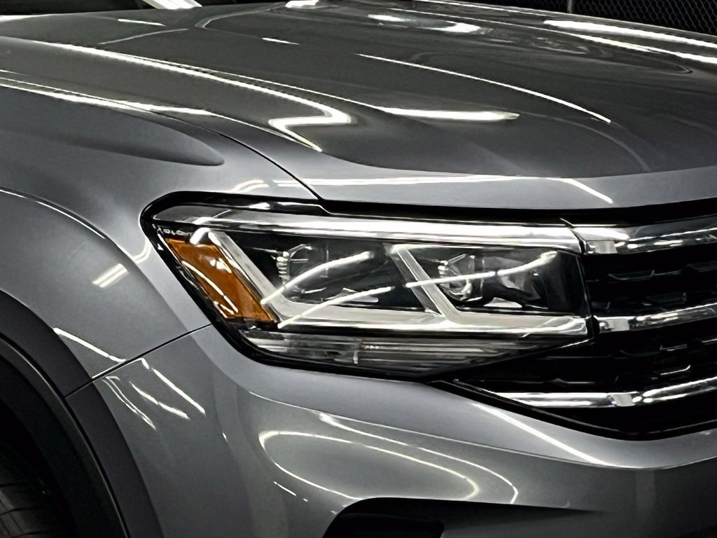 Used 2023 Volkswagen Atlas Cross Sport SE w/ Panoramic Sunroof Package AWD/4WD image 44