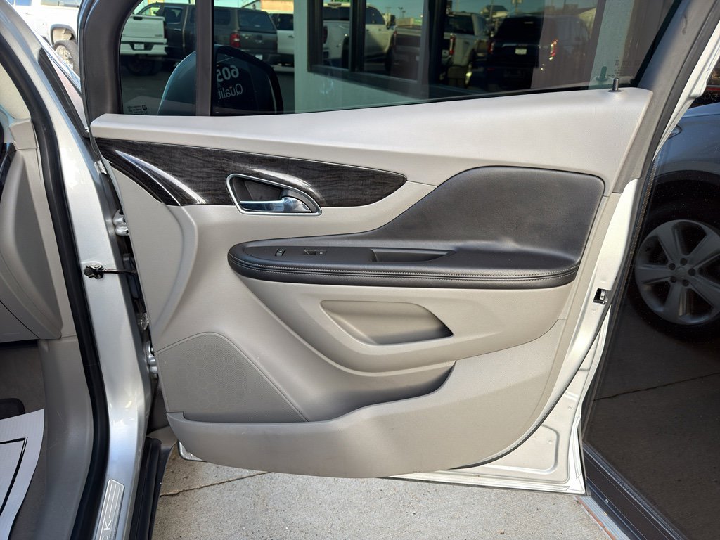 Used 2016 Buick Encore AWD image 11