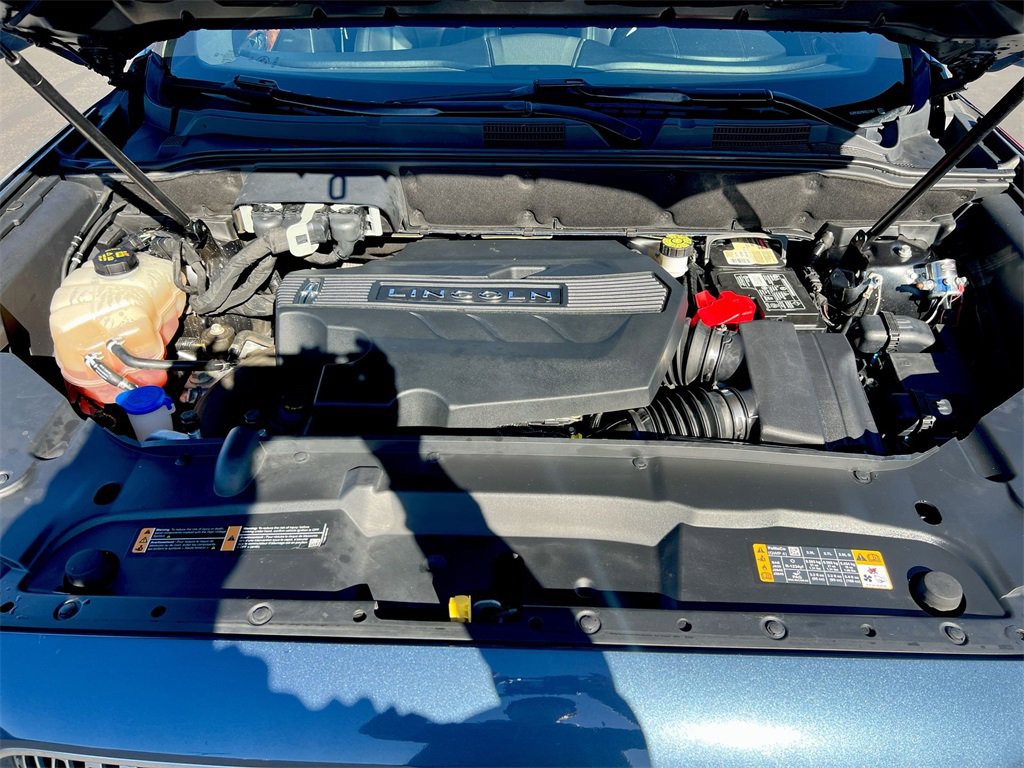 Used 2019 Lincoln Nautilus Reserve image 24