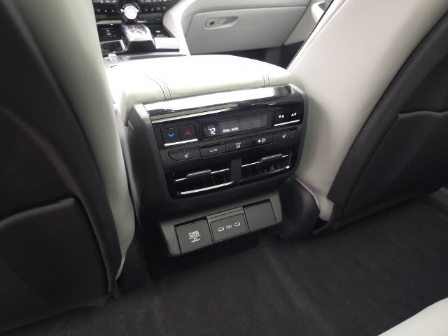 Used 2026 Acura MDX w/ Advance Package AWD/4WD image 41