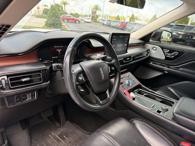 Used 2020 Lincoln Aviator Reserve w/ Equipment Group 201A image 14