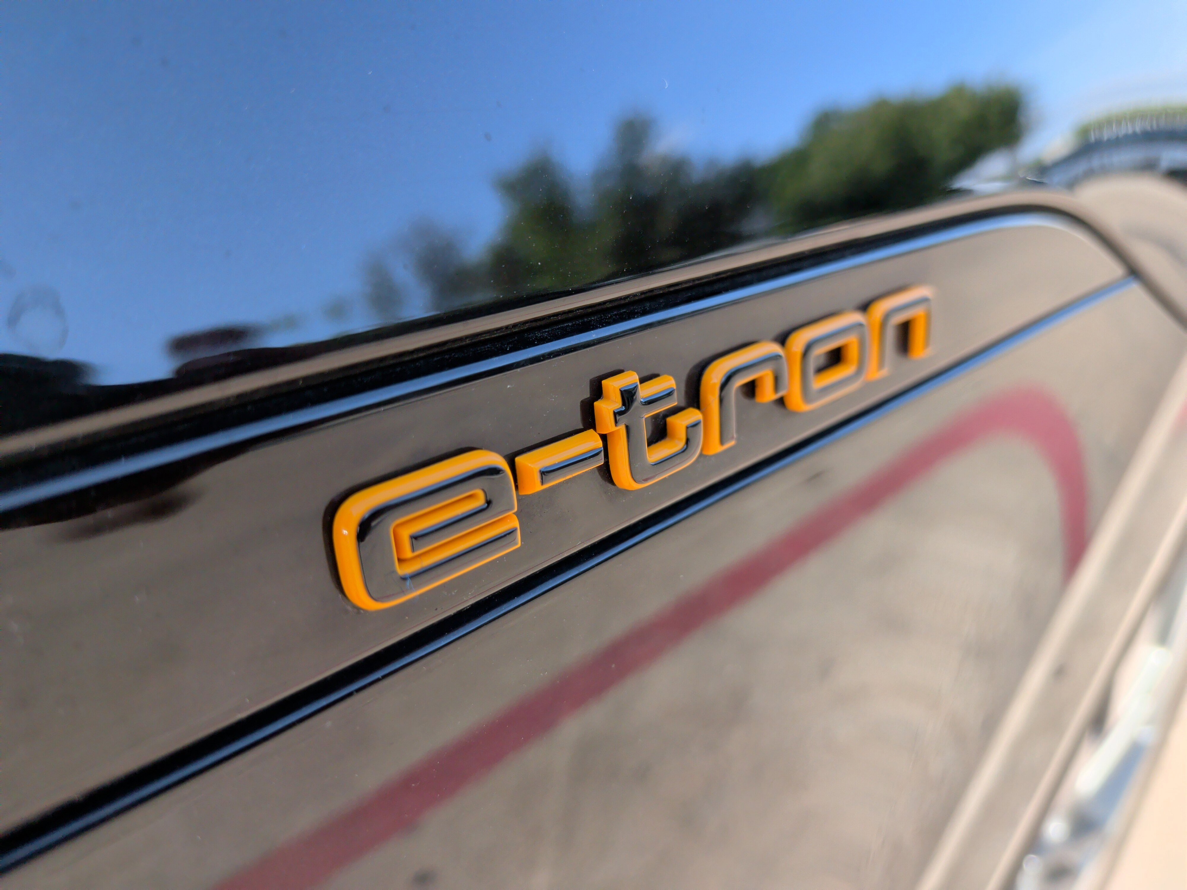 Certified 2023 Audi e-tron Premium w/ Convenience Plus Package AWD/4WD image 43