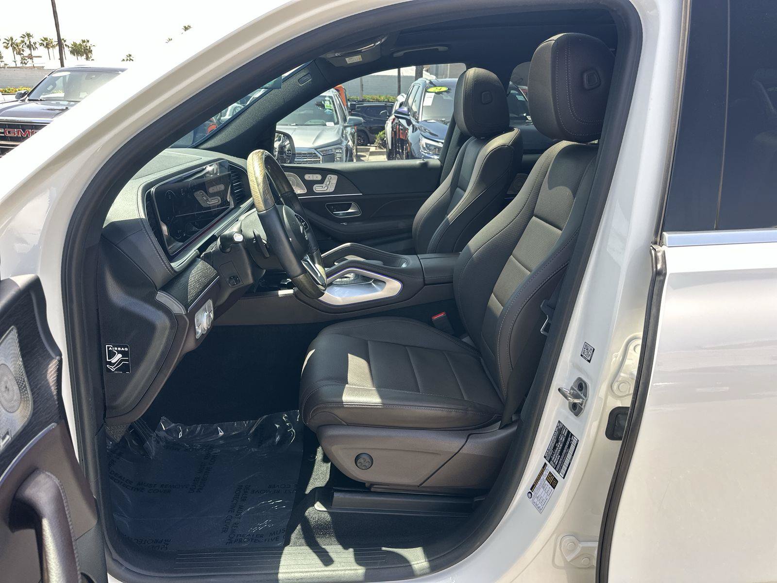 Used 2022 Mercedes-Benz GLS 450 4MATIC image 19