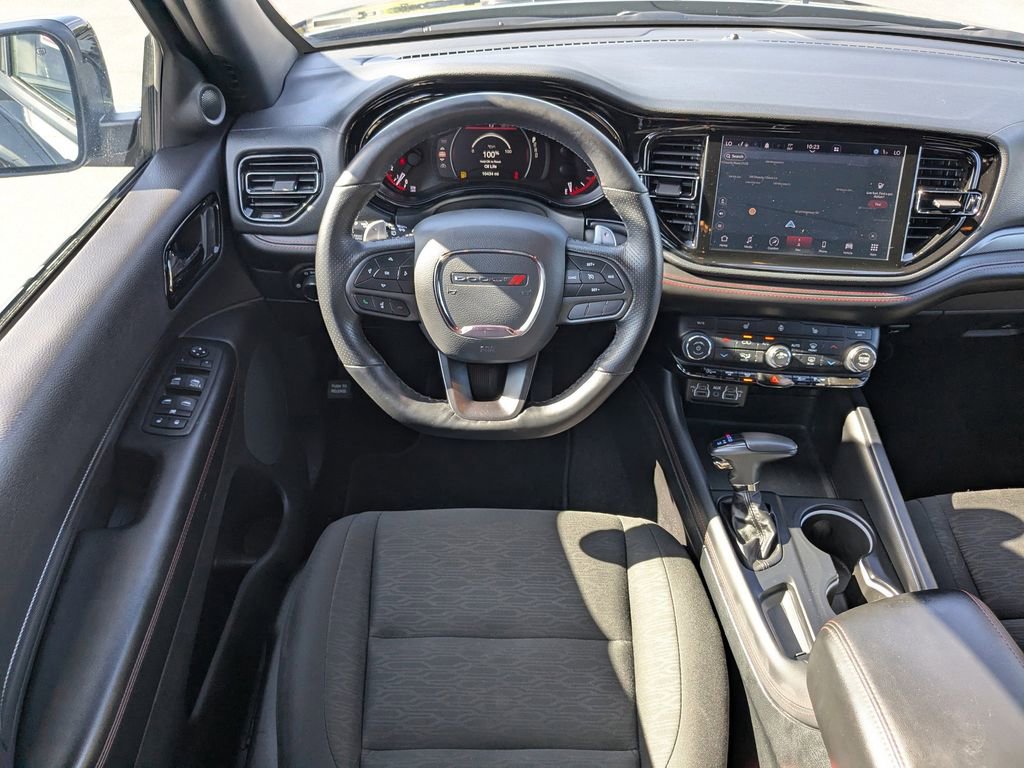 Used 2025 Dodge Durango GT image 16