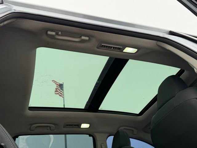 Used 2022 Subaru Ascent Onyx Edition image 3