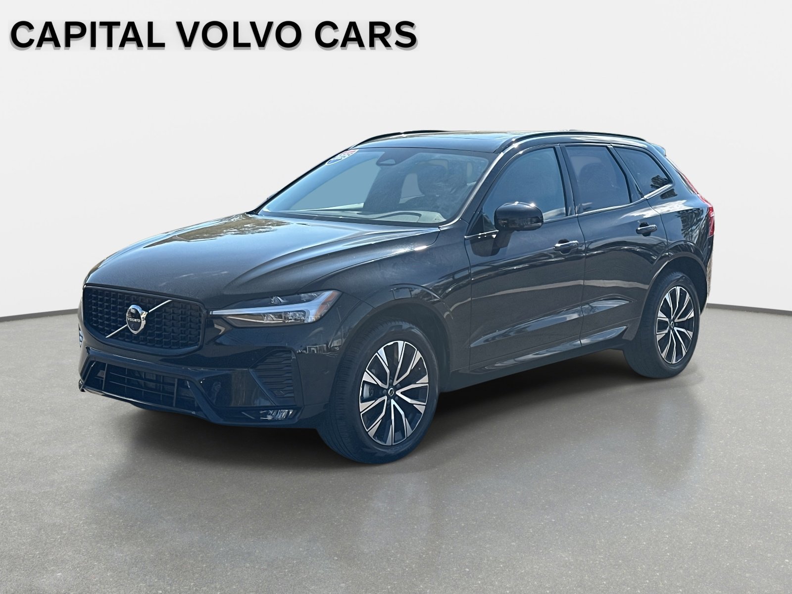 Certified 2025 Volvo XC60 B5 Plus image 1
