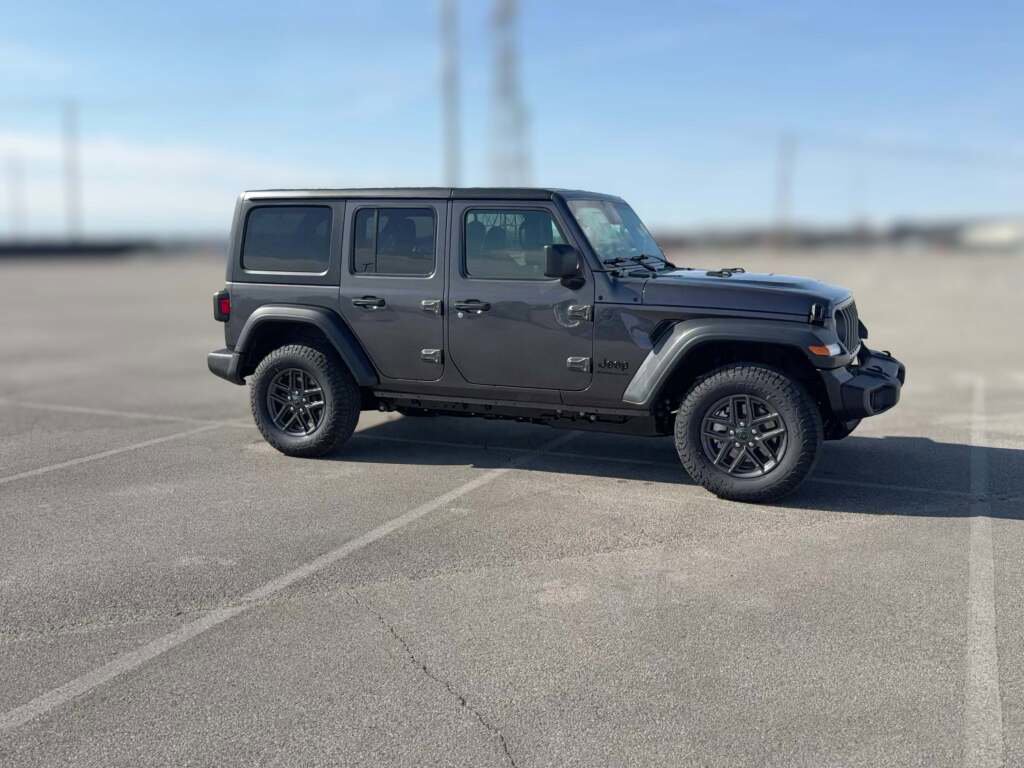 New 2026 Jeep Wrangler Sport S image 15