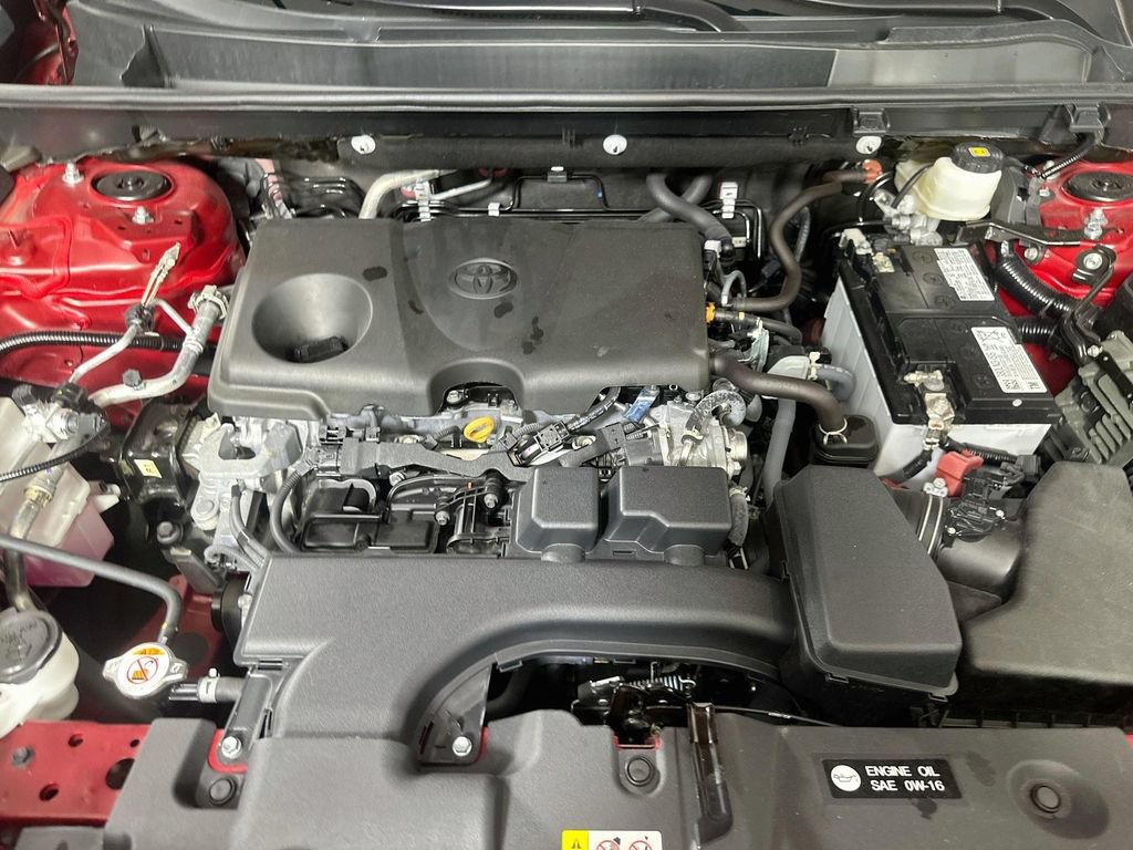 Used 2025 Toyota RAV4 LE FWD image 10