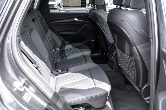 Used 2022 Audi Q5 2.0T Premium Plus AWD/4WD image 24