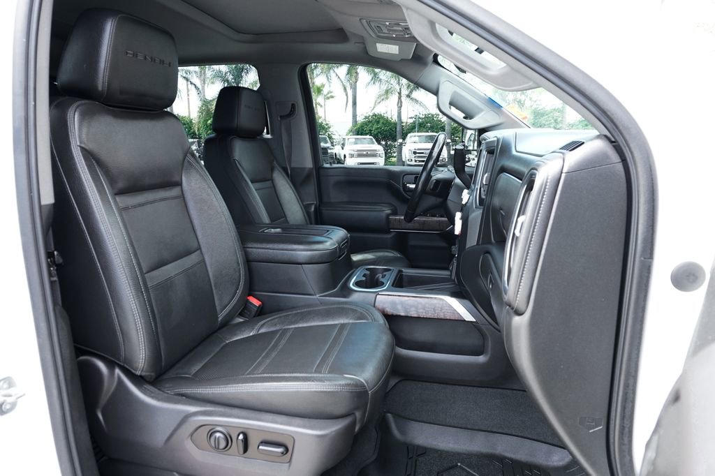Used 2020 GMC Sierra 3500 Denali w/ Denali Ultimate Package image 41
