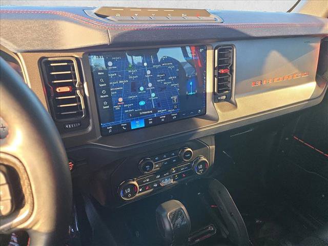 Certified 2025 Ford Bronco Raptor w/ Interior Carbon Fiber Pack AWD/4WD image 15