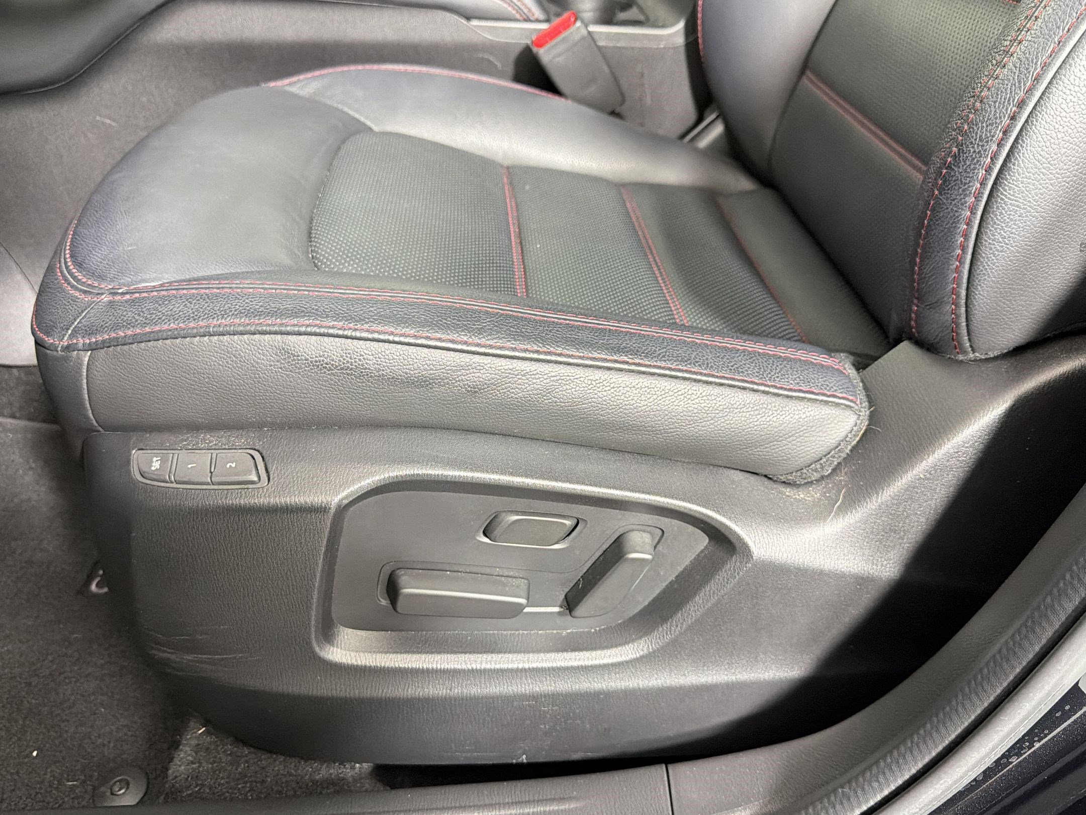 Used 2025 MAZDA CX-5 2.5 Turbo w/ Premium Package image 12