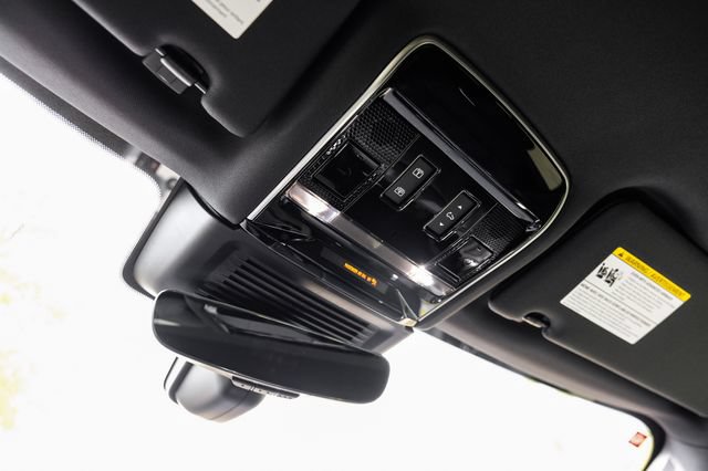 New 2026 Land Rover Range Rover SE AWD/4WD image 31