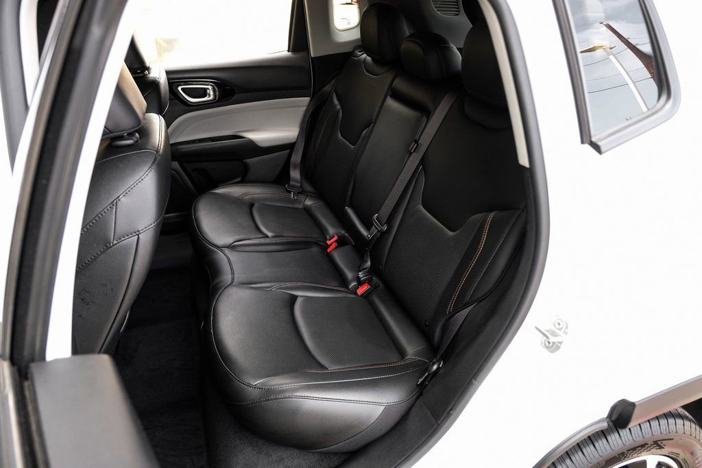 Used 2022 Jeep Compass Limited image 51