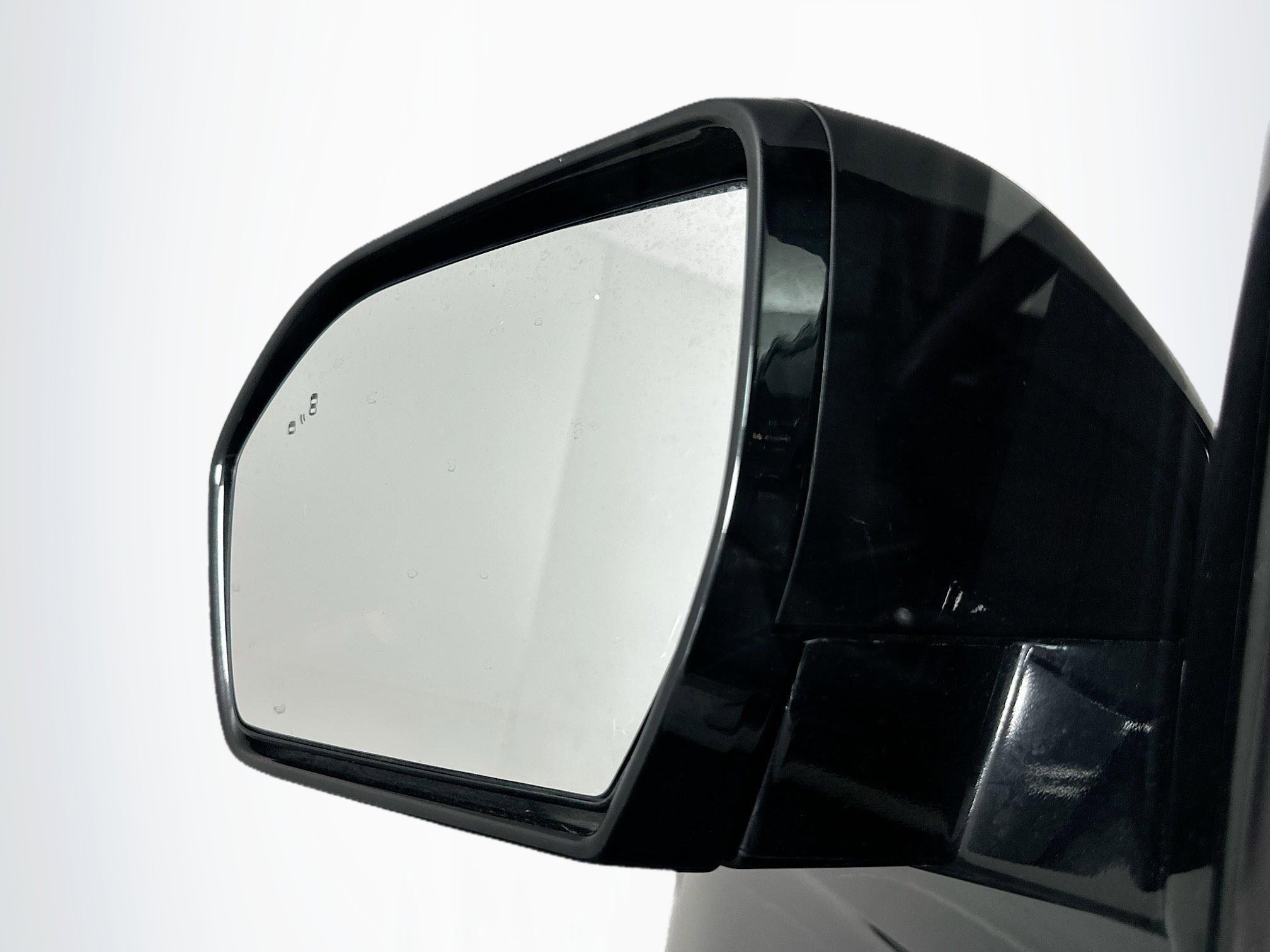 Used 2024 Ford Expedition Max XLT image 16