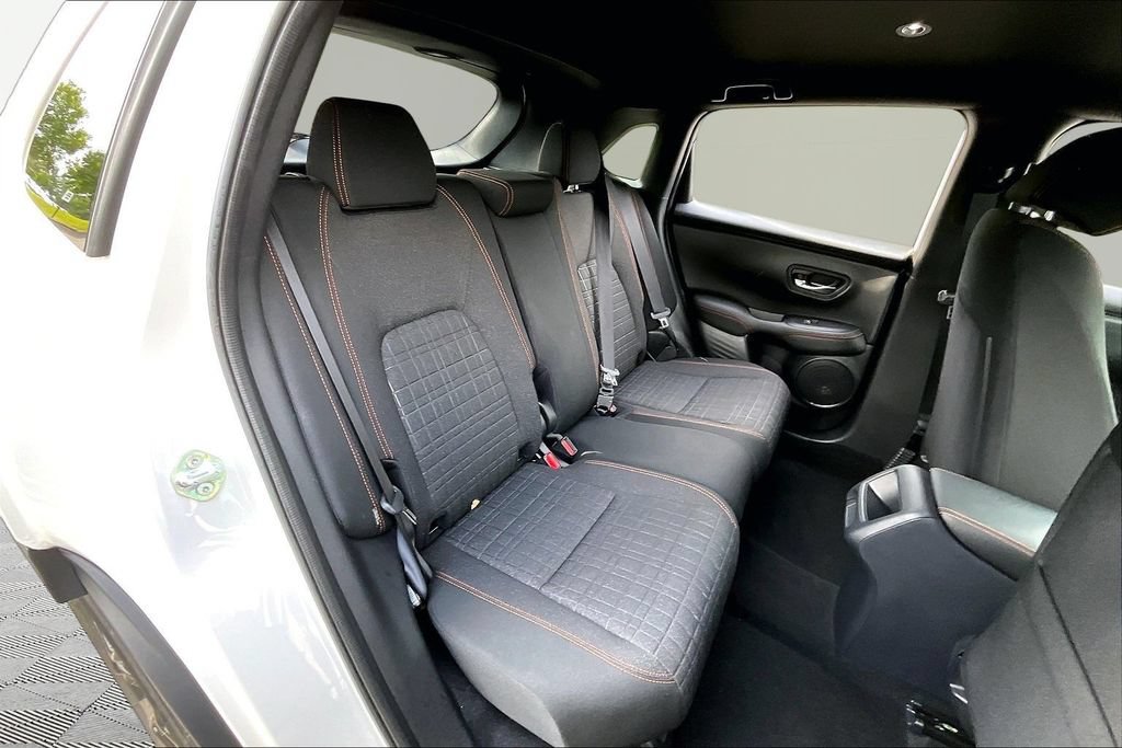 Certified 2024 Honda HR-V Sport image 17