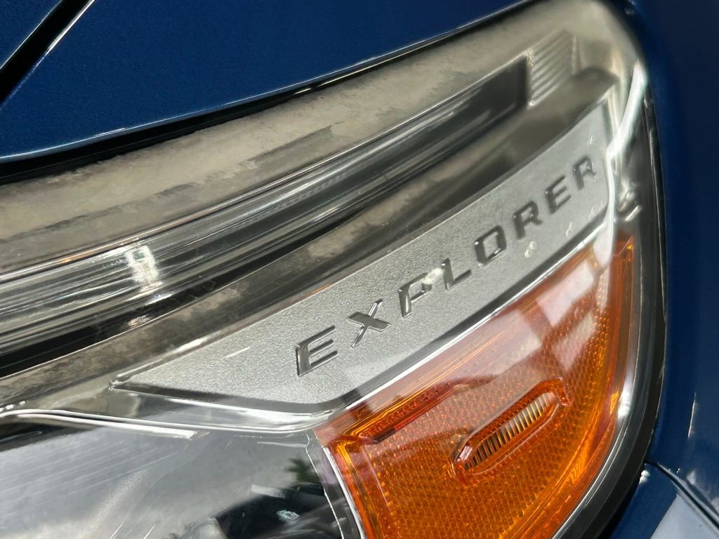 Used 2021 Ford Explorer XLT w/ Equipment Group 202A image 23