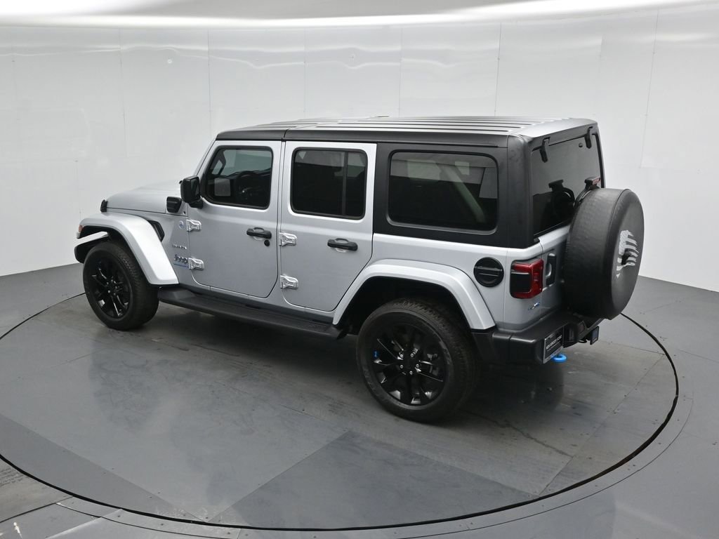 Used 2023 Jeep Wrangler Unlimited Sahara image 42