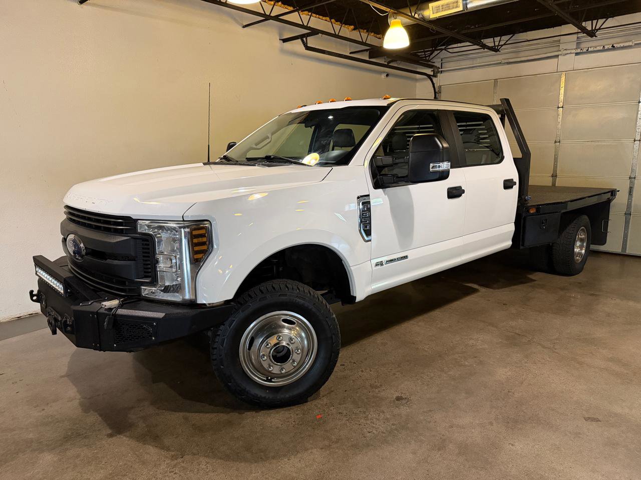 Used 2018 Ford F350 XL w/ Power Equipment Group AWD/4WD image 1