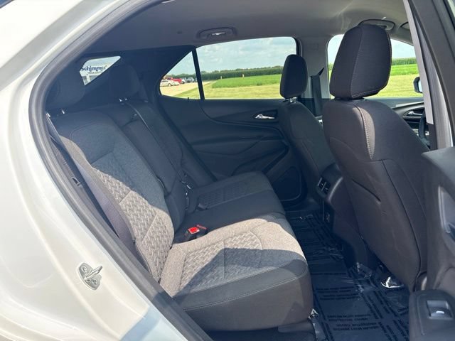 Used 2024 Chevrolet Equinox LT FWD image 19
